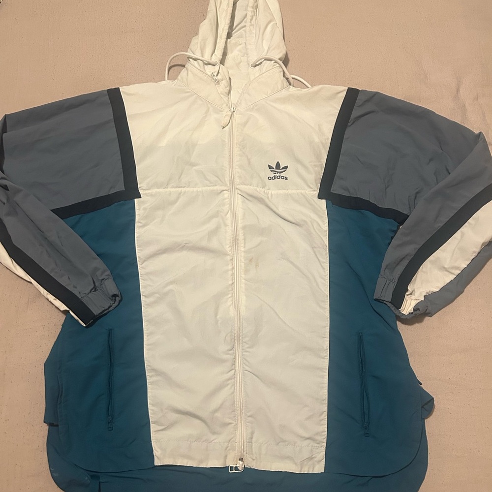 Windbreaker jacket blue and white size Medium adidas